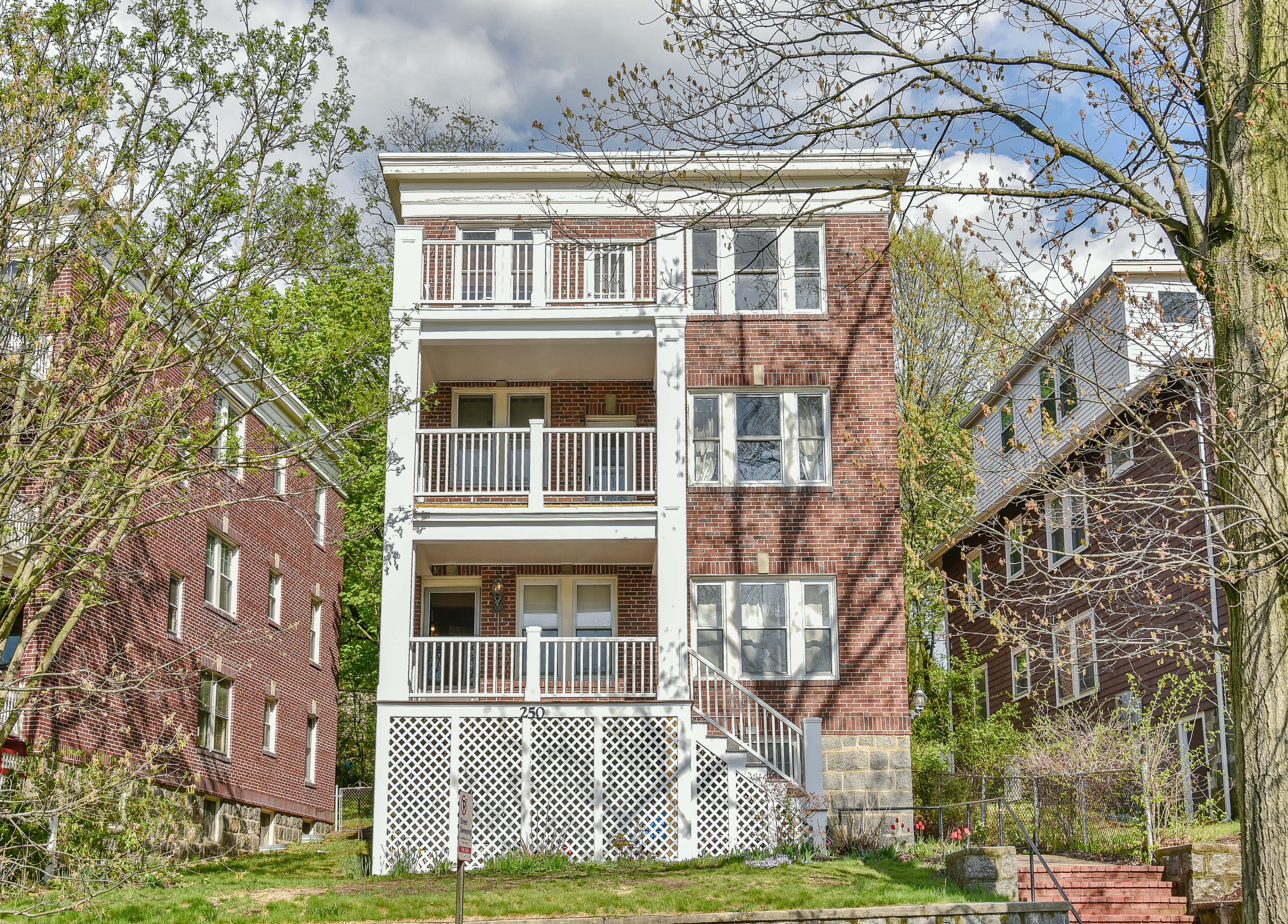 Arborview Realty Inc Jamaica Plain