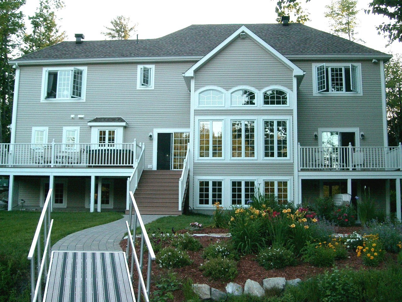 Wolfeboro Bay Real Estate, Lake Winnipessaukee Luxury Estates, Lakes