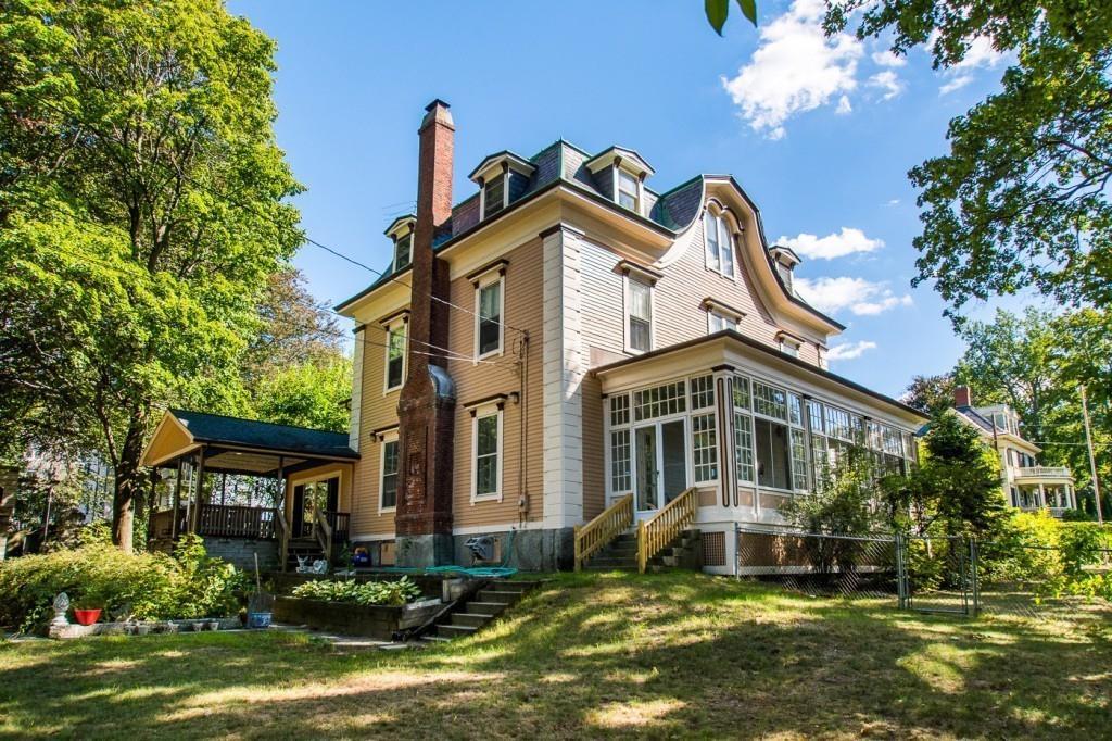 Historic Homes in Lowell, MA